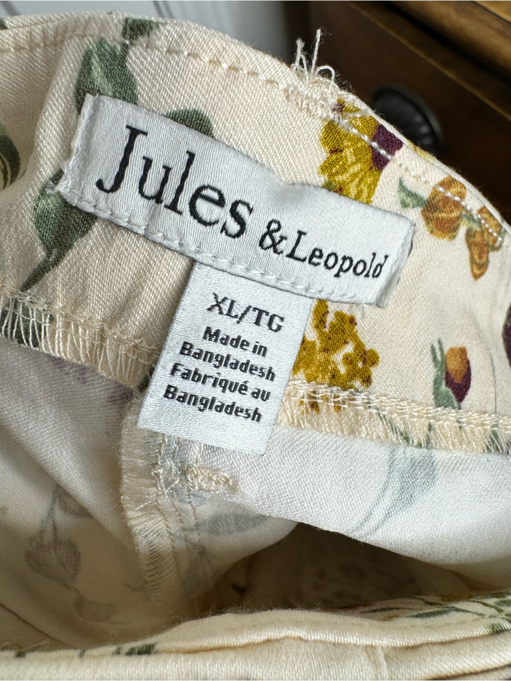 Jules & Leopold Fall Print Crop Pants - Picture 6 of 7